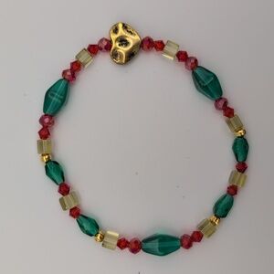 Handmade Beaded Stretch Bracelet with Heart Charm 7"